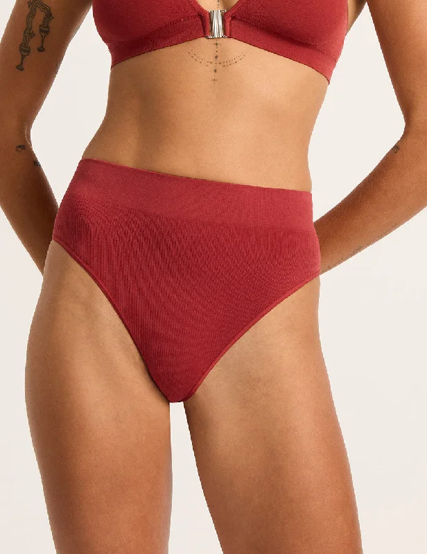 LYOLYTE® High Waist G-String - Ruby