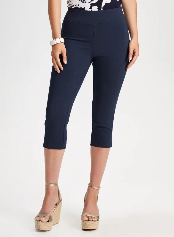 Pull-On Slit Detail Capris