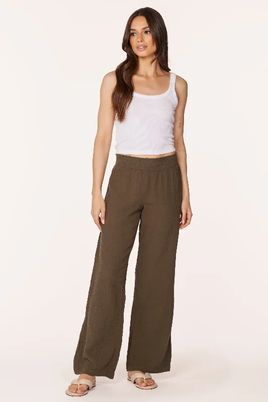 WIDE LEG SMOCKED WAIST PANT