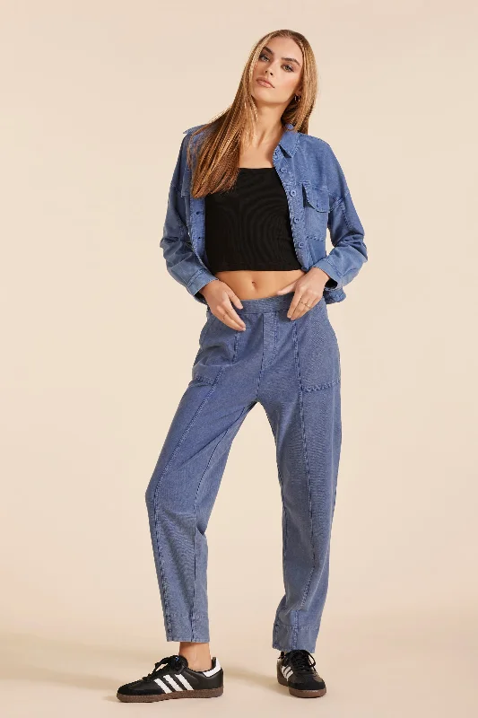 PATCH POCKET PANT